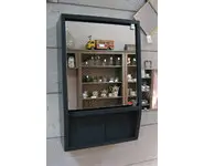 Petite armoire bleue