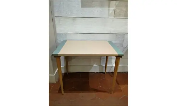 Table basse bicolore
