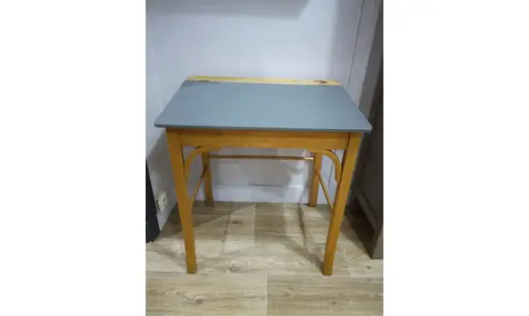 Bureau pupitre