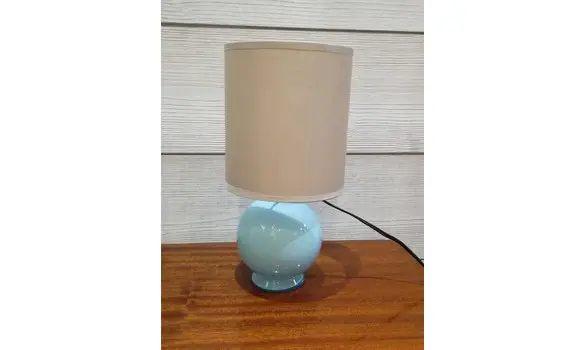 Lampe bleue opaline