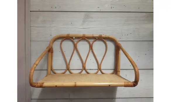 Etagère en rotin