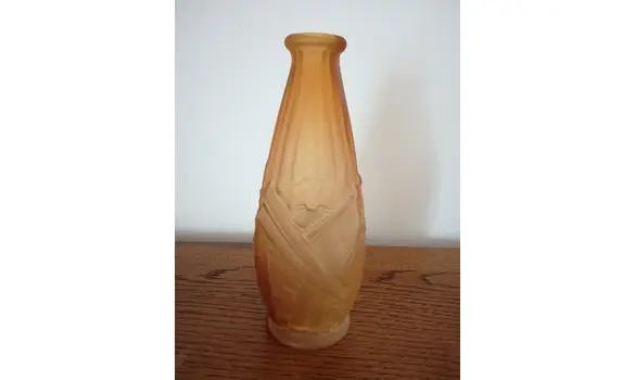 Vase Art Deco