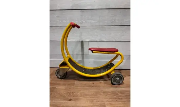Tricycle enfant