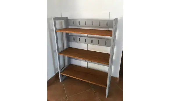 Etagère de bouquiniste grise