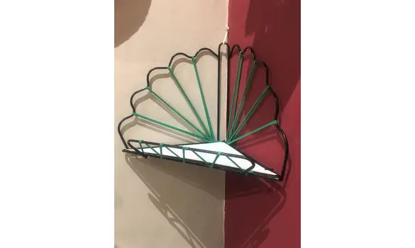 Etagère d'angle scoubidou