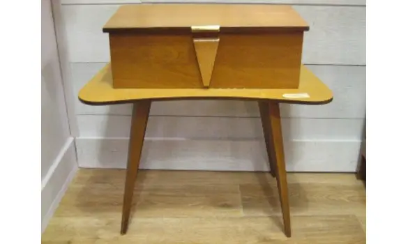 Travailleuse couture années 50/60