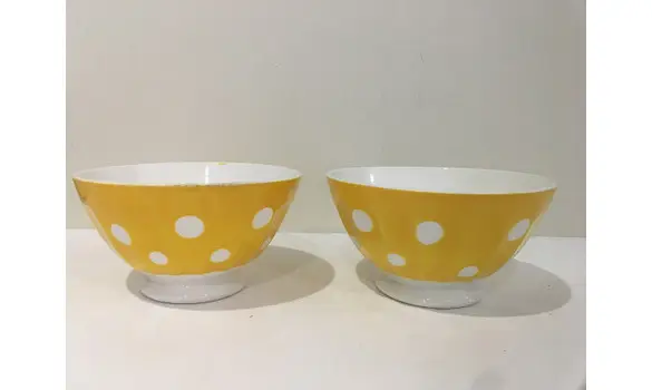 Bol jaune à pois