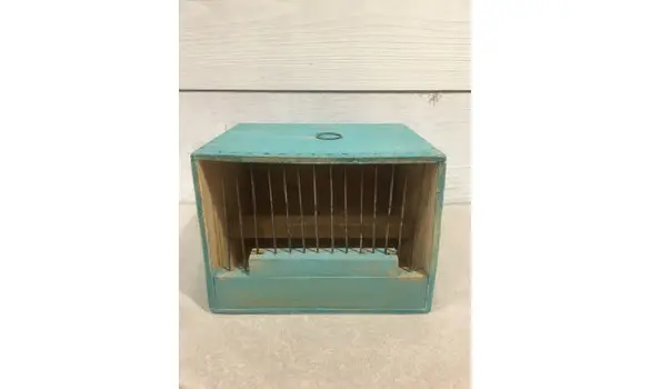 Petite cage à oiseaux