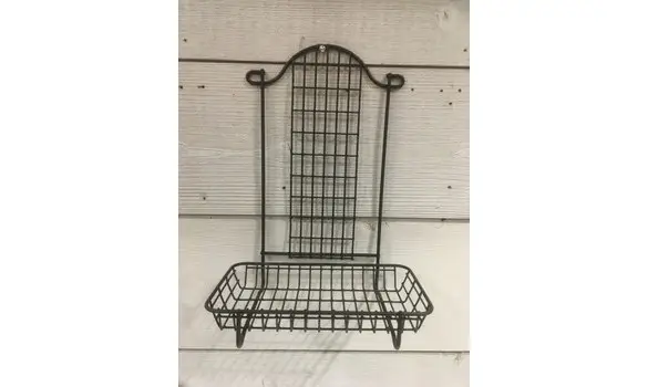 Support mural en métal