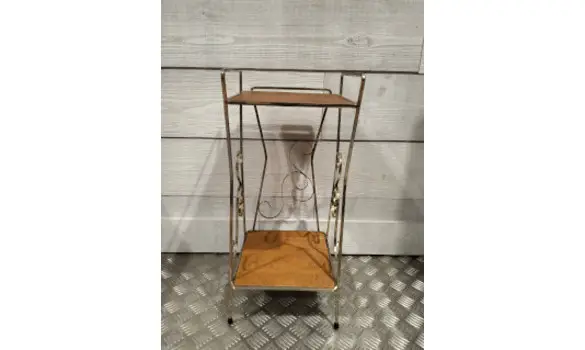 Sellette/chevet métal doré