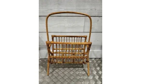 Porte revues rotin