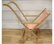 Poussette de poupée