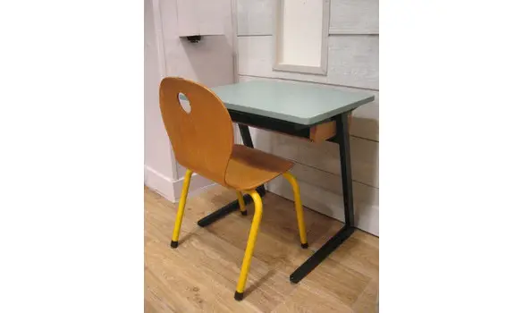 Bureau enfant lac