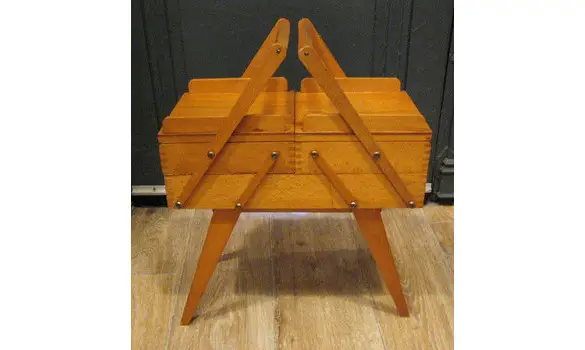 Travailleuse couture