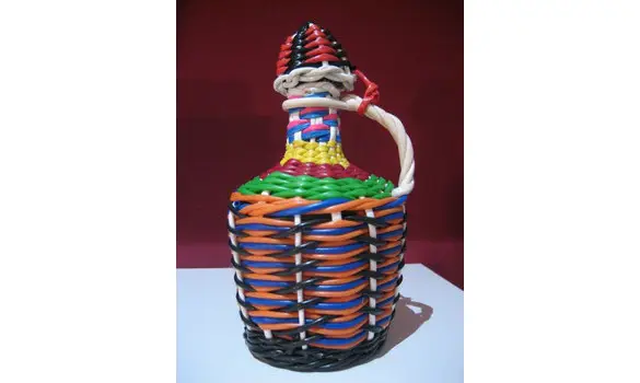 Petite bouteille scoubidou
