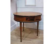 Travailleuse couture ronde